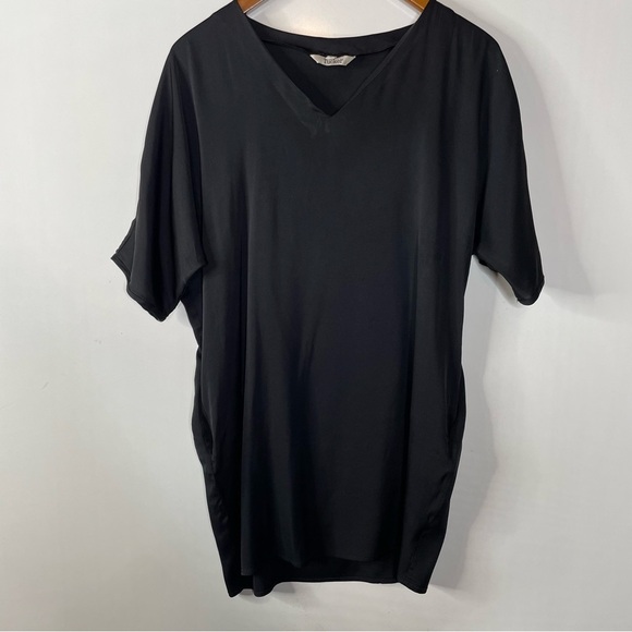 Tucker Black Silk Tunic & Pant Set Size Small - Picture 2 of 12